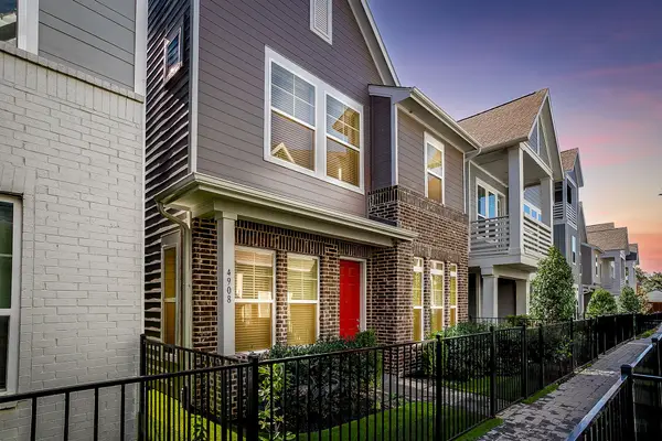 4908 Deavers Lane, Fort Worth, TX 76114