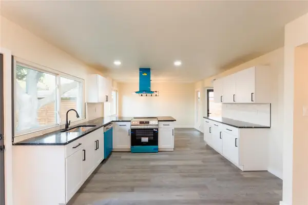 2134 Courtland Circle, Carrollton, TX 75007