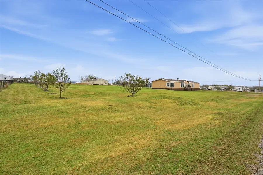 3800 Rim Rock Court, Joshua, TX 76058 - Image #2