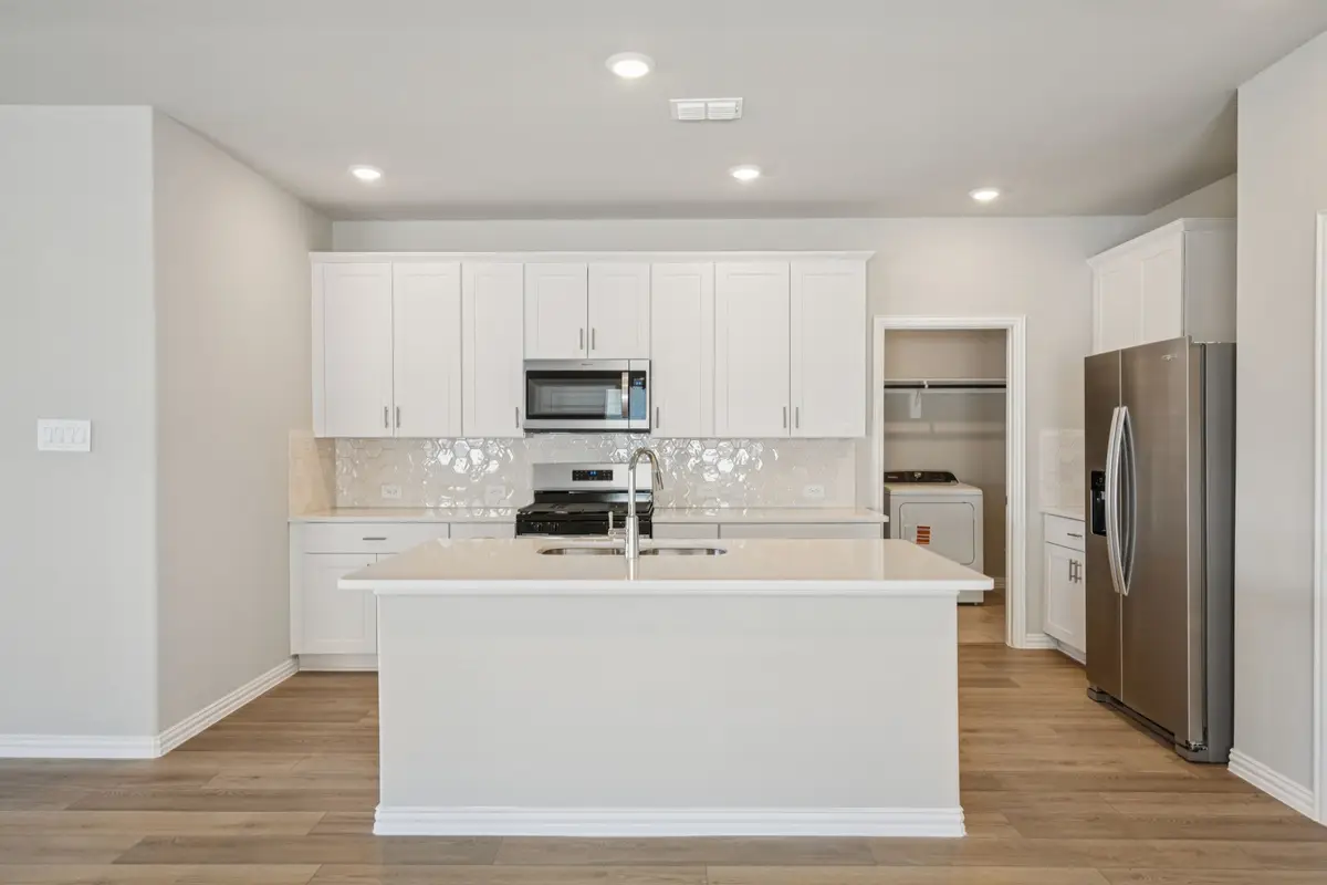 803 Leavenworth Drive, Princeton, TX 75071 - Image #1