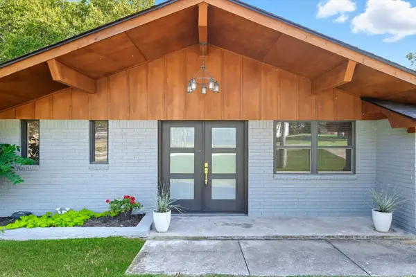 80 Bayside Circle, Gainesville, TX 76240