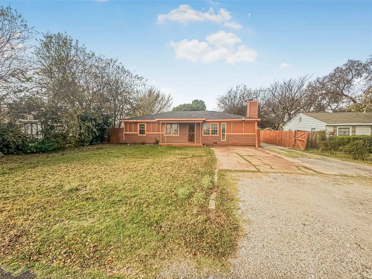 3811 Criswell Street, Lancaster, TX 75134 - Image #1