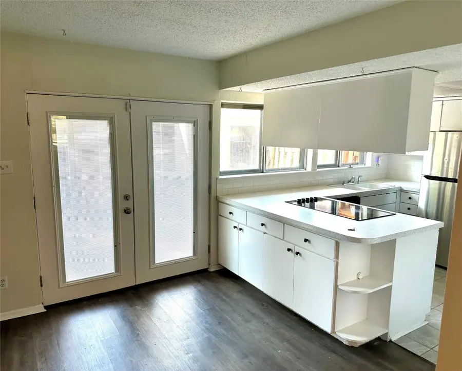 410 Westview Terrace, Arlington, TX 76013 - Image #3