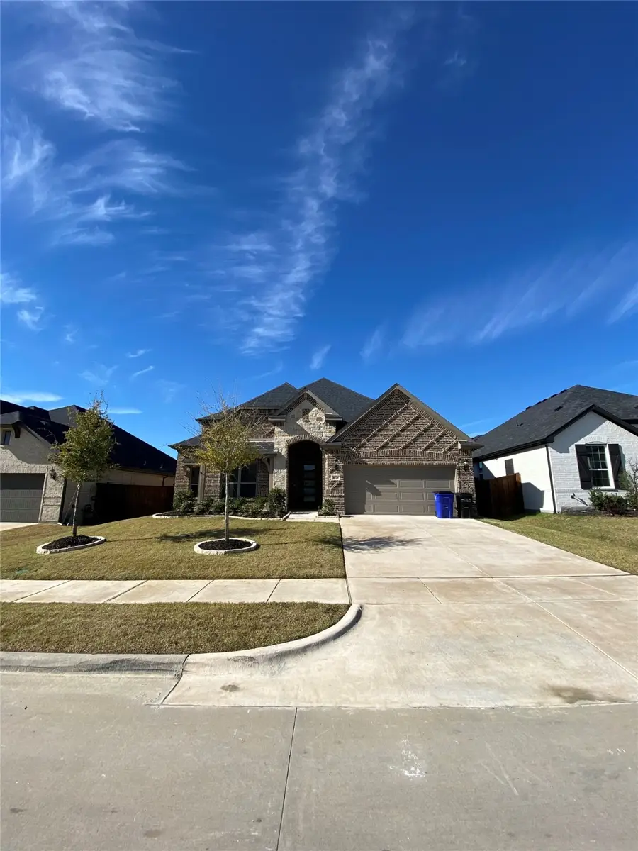 1624 Banded Ledge Drive, Mansfield, TX 76063 - Image #2