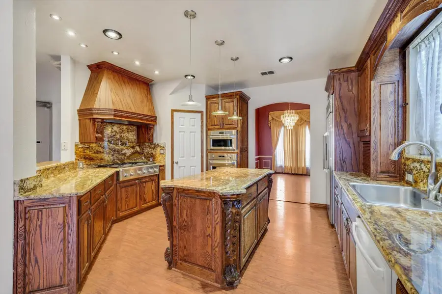 432 Hickory Drive, Murphy, TX 75094 - Image #2