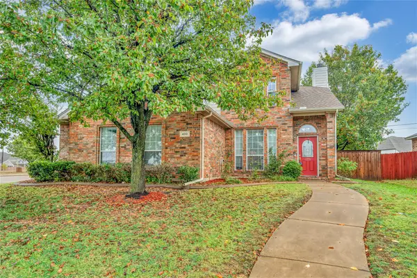 400 Goodnight Trail, Justin, TX 76247