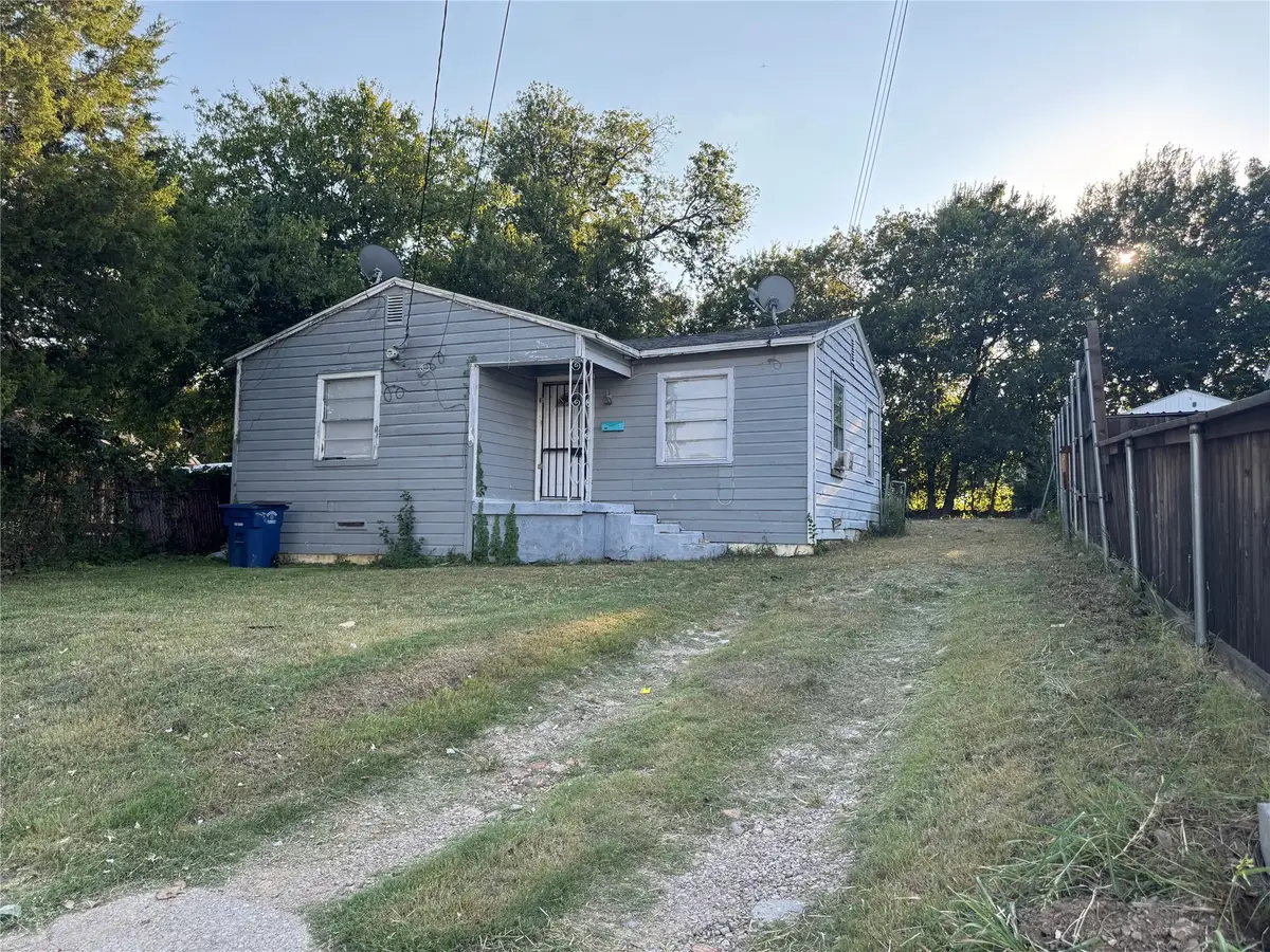 511 Ave J, Dallas, TX 75203 - Image #1