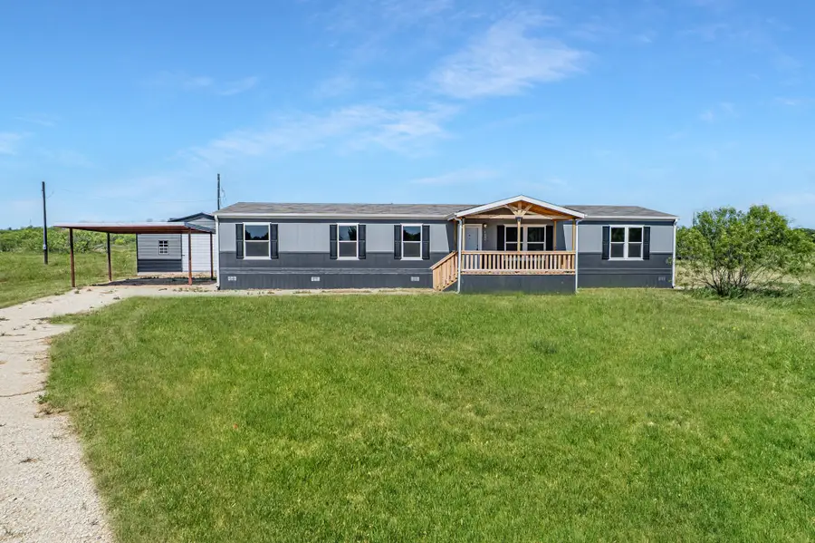 1057 Hopewell Road, Bellevue, TX 76228 - Image #2