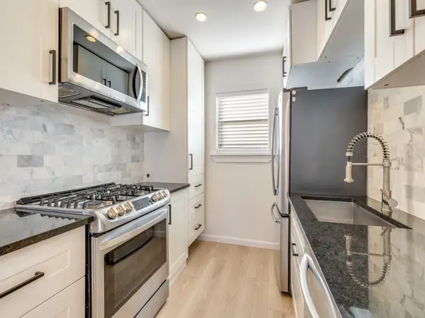 700 Isbell Road, Fort Worth, TX 76114