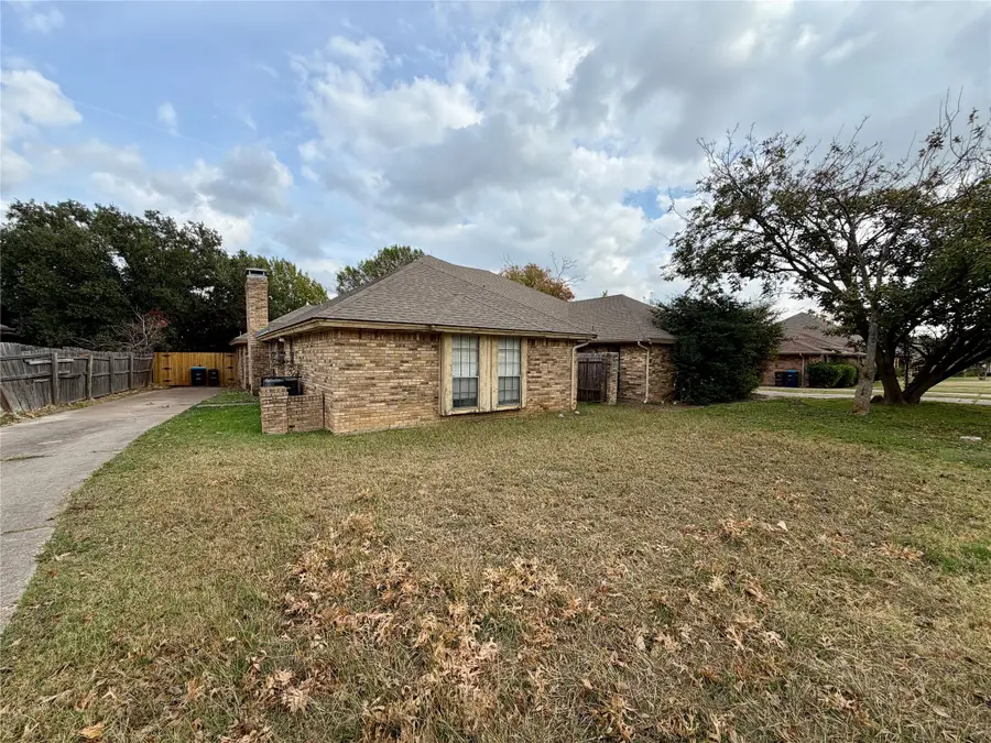 7217 Fuller Circle, Fort Worth, TX 76133 - Image #2