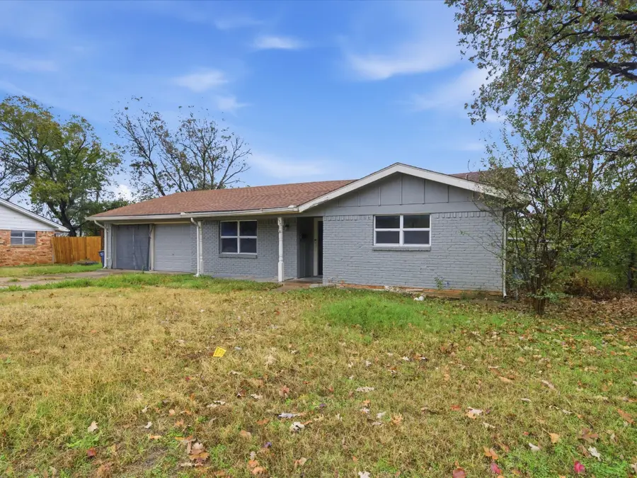 154 Cotillion Road, Fort Worth, TX 76134 - Image #2