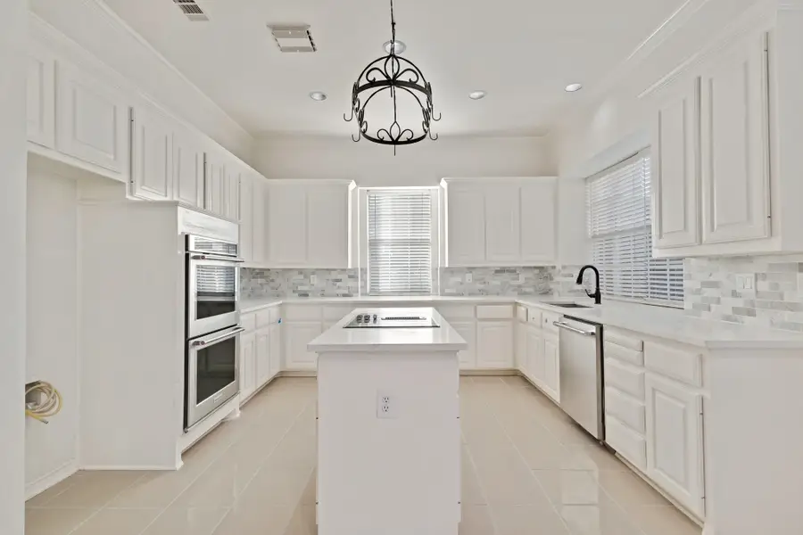 2712 Wyman Drive, Plano, TX 75093 - Image #2