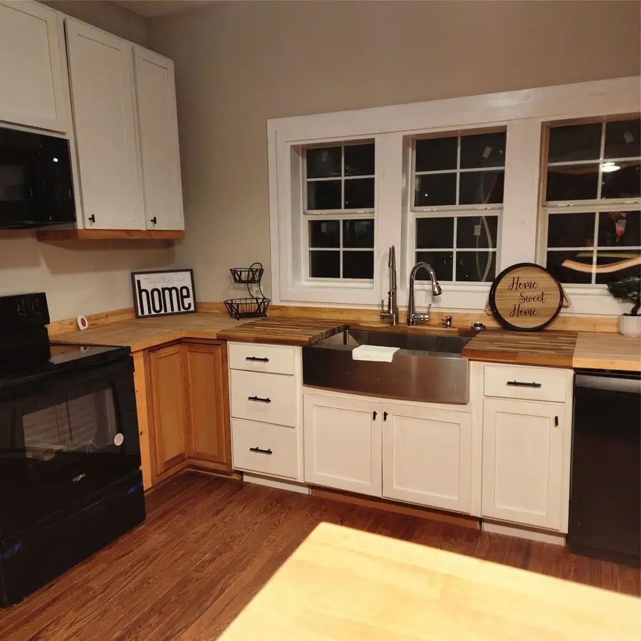 827 E Carrol Street, Coushatta, LA 71019 - Image #3