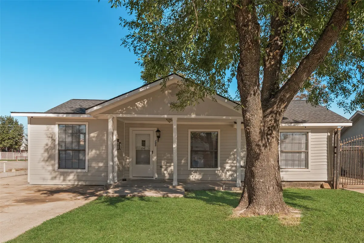 205 E Marguerita Drive, Garland, TX 75040 - Image #1