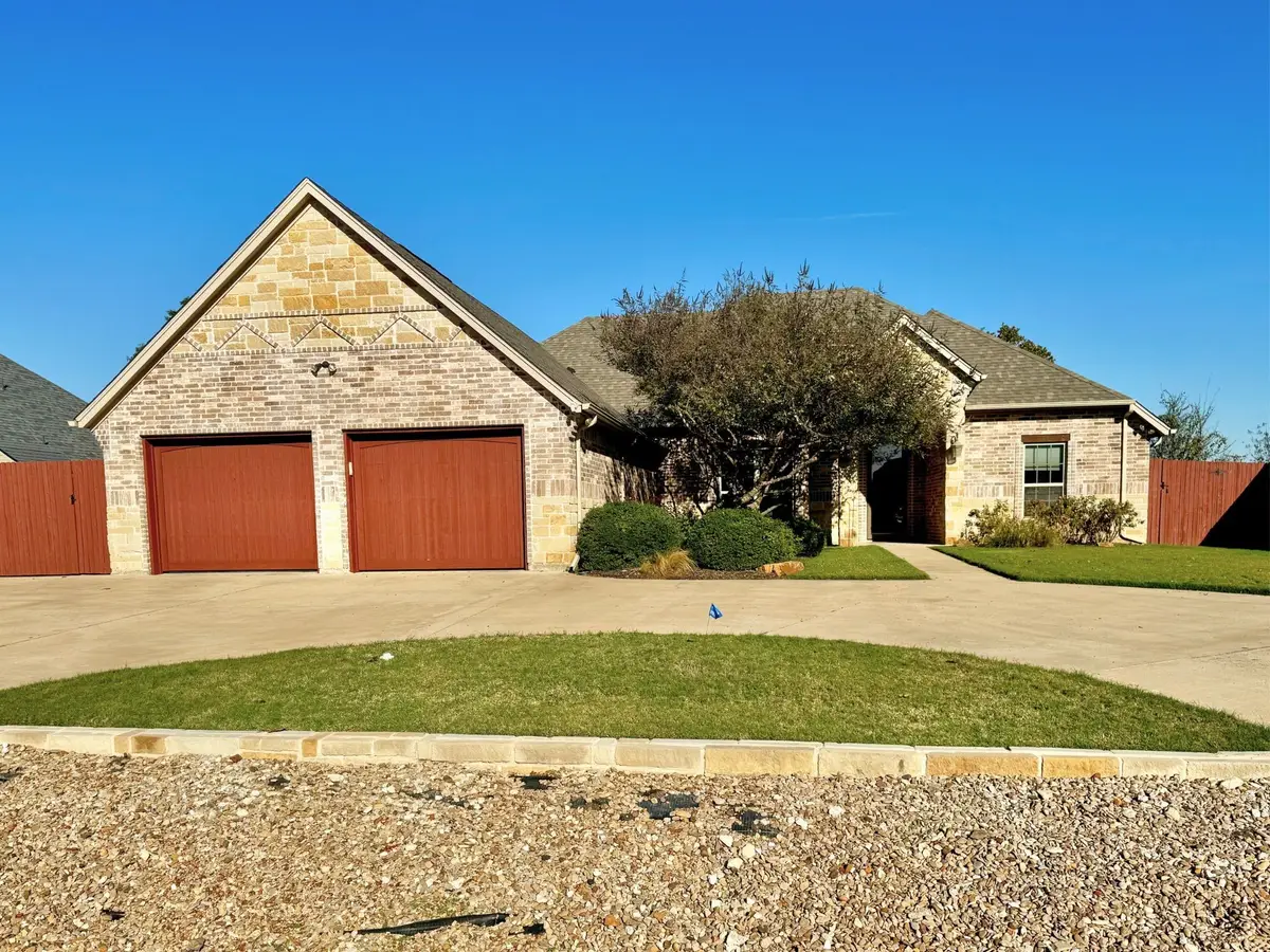 2918 Willow Ridge Circle, Granbury, TX 76049 - Image #1