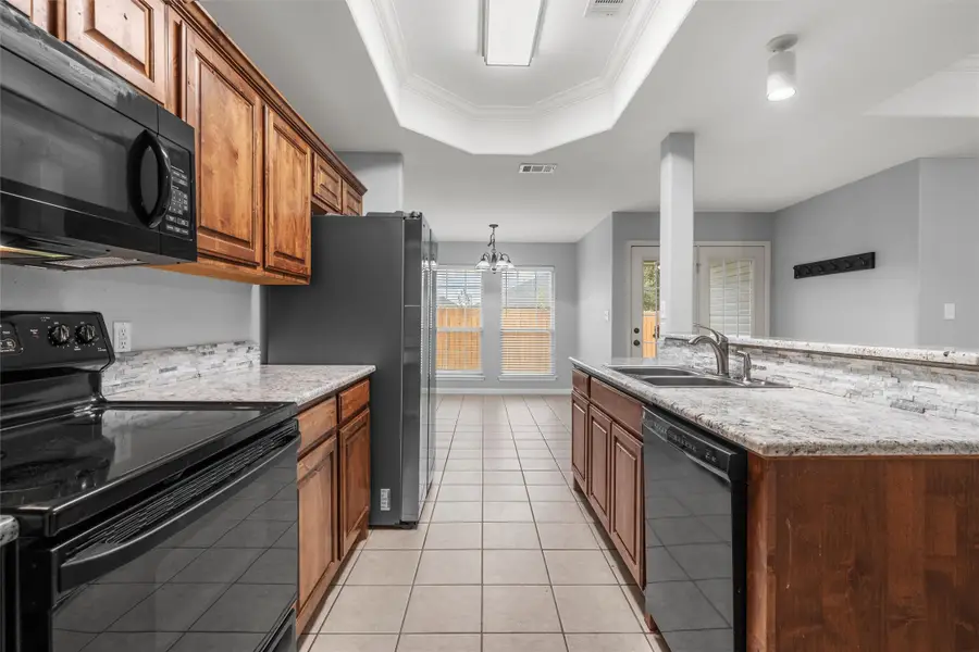 10121 Colony Drive, Waco, TX 76708 - Image #3