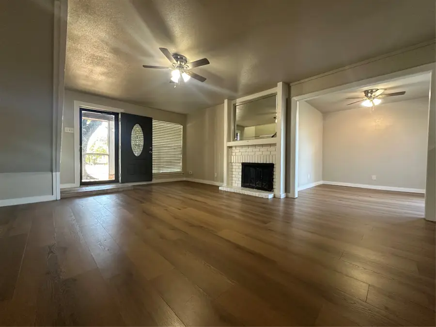 2626 Nina, Grand Prairie, TX 75052 - Image #3