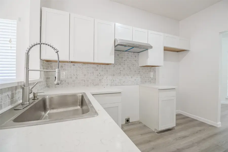 1114 Dandelion Drive, Mesquite, TX 75149 - Image #2