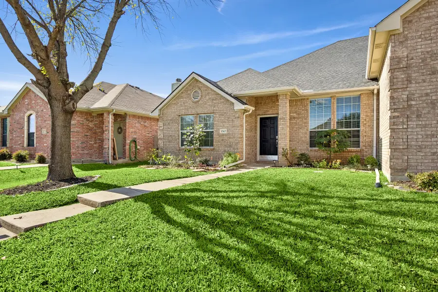 1747 Preston On The Lake Boulevard, Little Elm, TX 75068 - Image #2