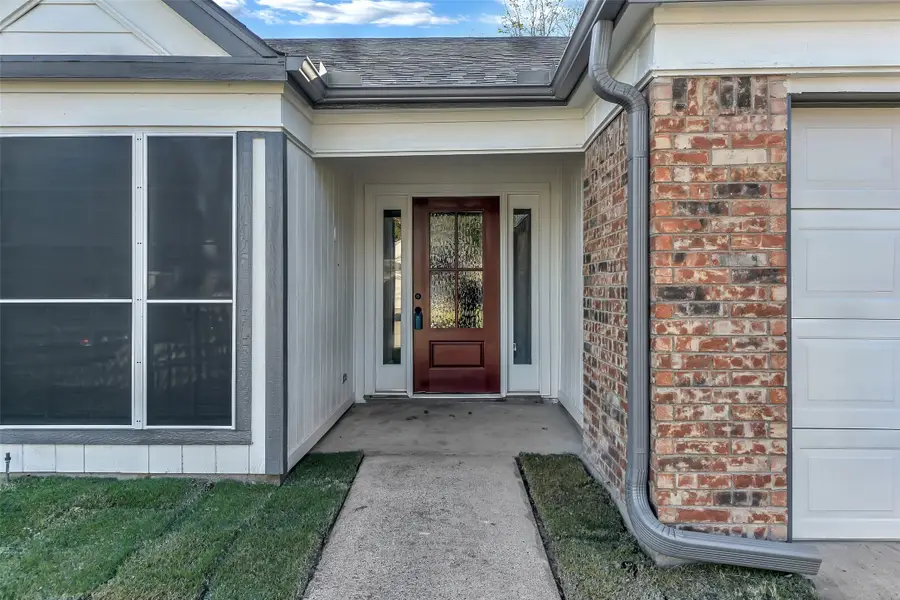 2549 Creekwood Lane, Fort Worth, TX 76123 - Image #2