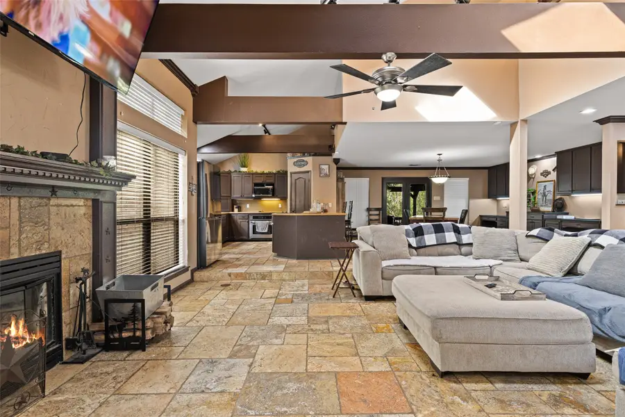 632 Susan Road, Gladewater, TX 75647 - Image #2