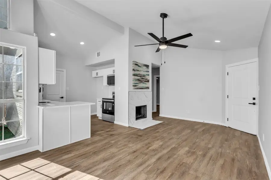 17676 Kelly Boulevard, Dallas, TX 75287 - Image #2