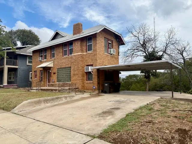 3809 Meadowbrook Drive, Fort Worth, TX 76103 - Image #2