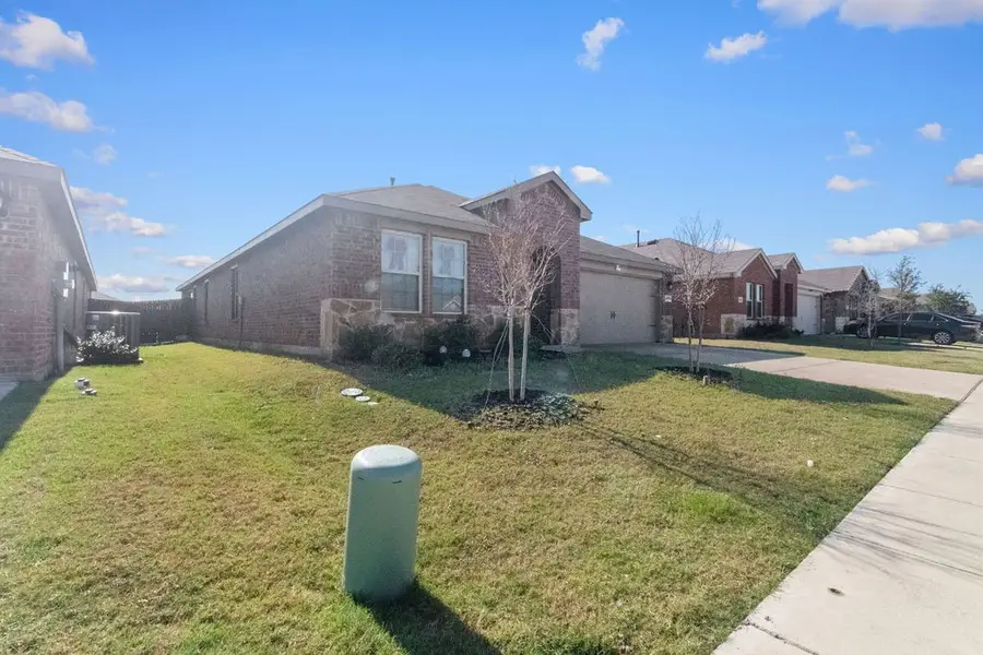 2928 Roper Street, Royse City, TX 75189 - Image #3