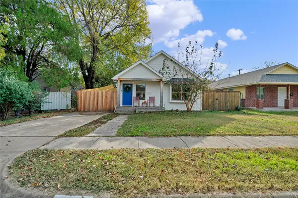 1828 Portland Avenue, Fort Worth, TX 76102