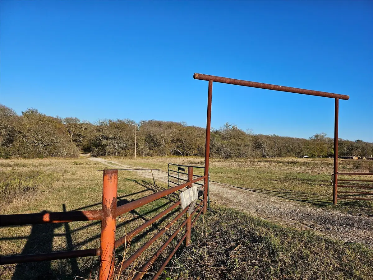 1447 Red Gate Road, Mart, TX 76664 - Image #1