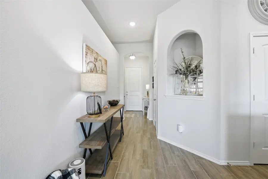 725 Sandy Chip Trail, Fort Worth, TX 76108 - Image #3