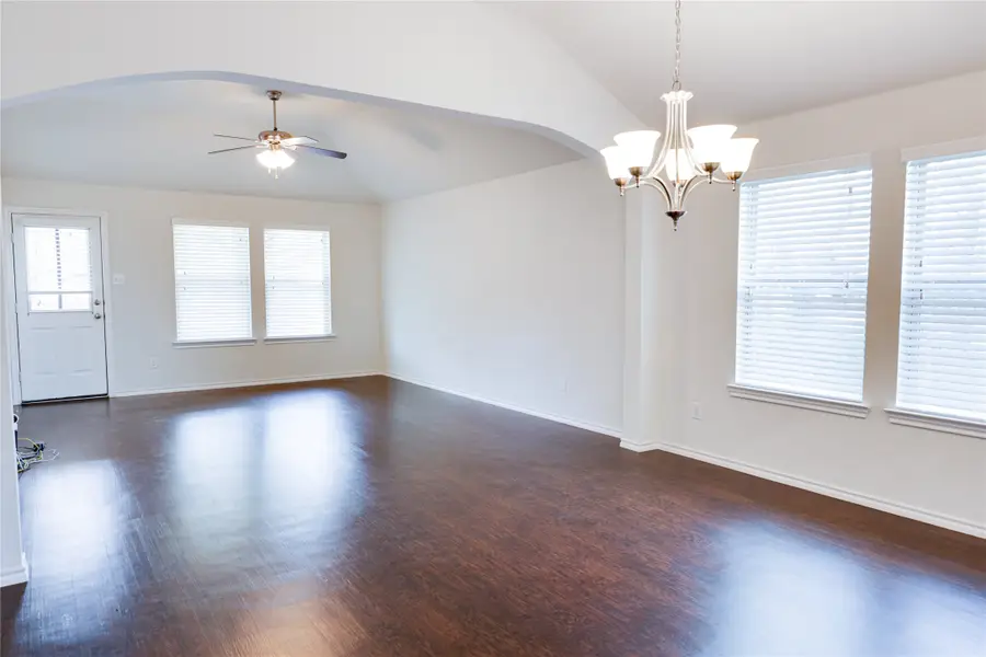 10813 Valor Trail, Fort Worth, TX 76108 - Image #3