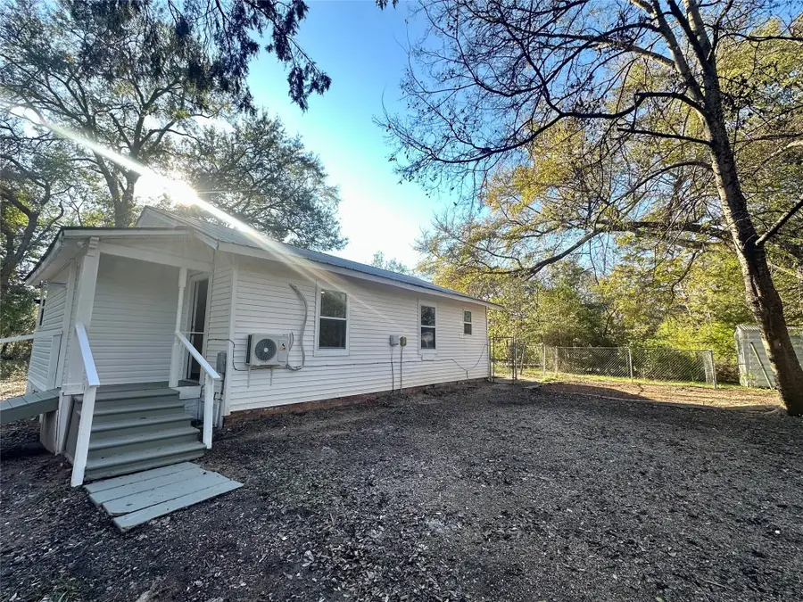 2413 Fm 2574, Palestine, TX 75803 - Image #3