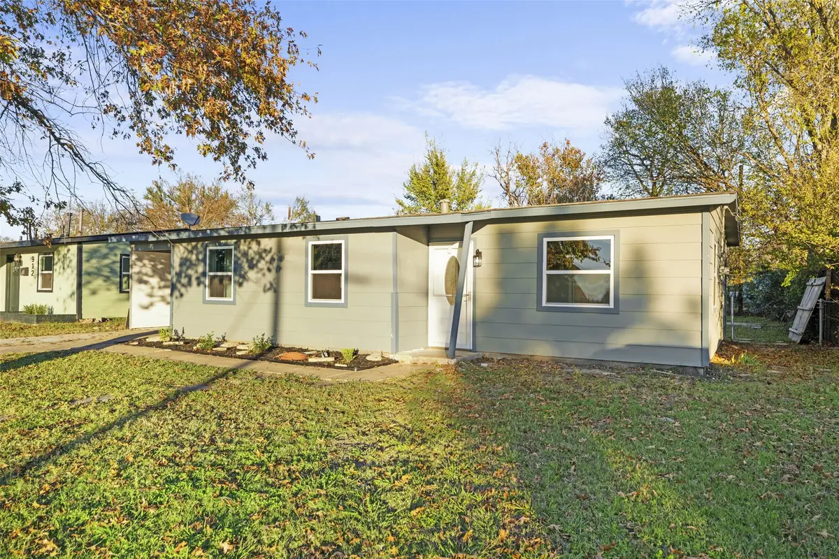 916 Wilkinson, Mesquite, TX 75149 - Image #1