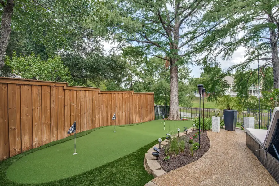 9428 Blue Jay Way, Irving, TX 75063 - Image #3