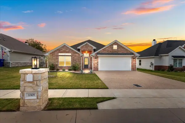 10409 Fallen Leaf Drive, Waco, TX 76712
