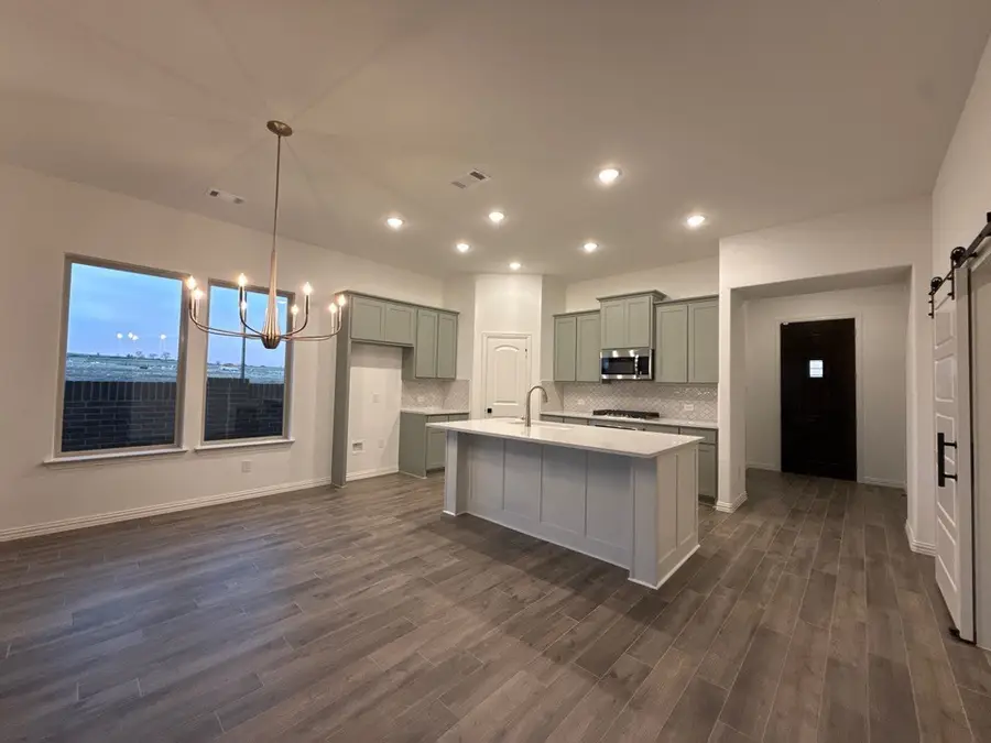 549 Pickett Creek Drive, Aledo, TX 76008 - Image #3