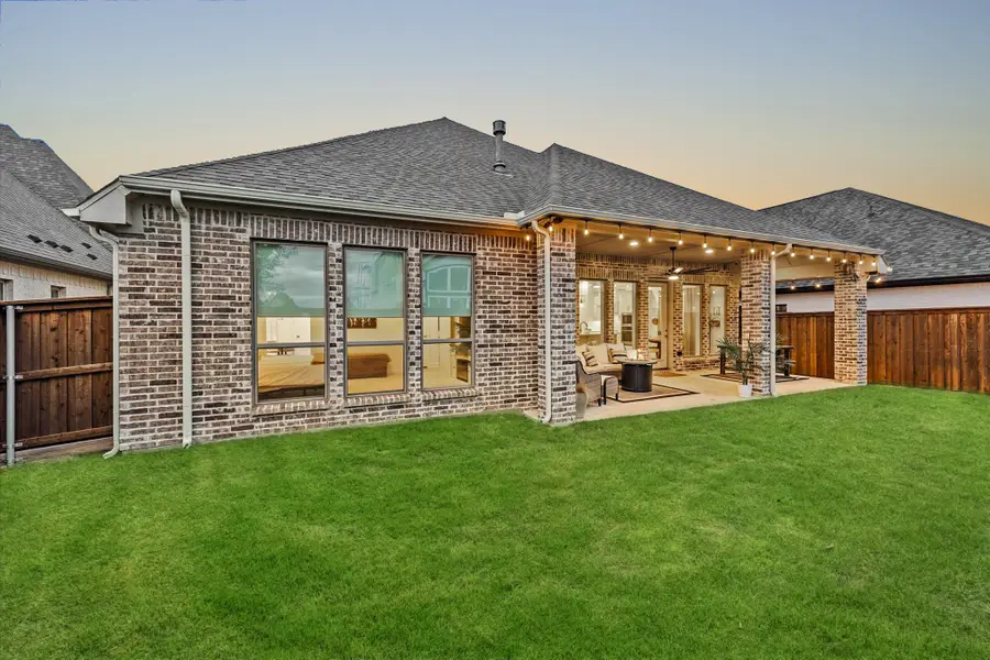 2422 Amesbury Drive, Midlothian, TX 76065 - #2