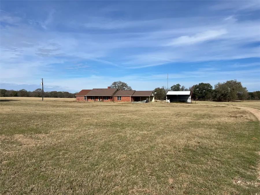 1250 County Road 2280, Telephone, TX 75488 - Image #3