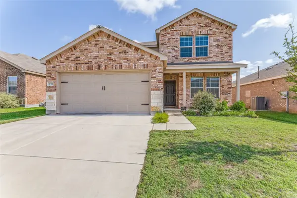 1044 Knightly Lane, Haslet, TX 76052
