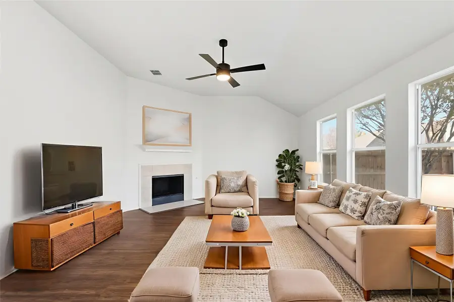 1409 Pheasant Run Trail, Fort Worth, TX 76131 - Image #2