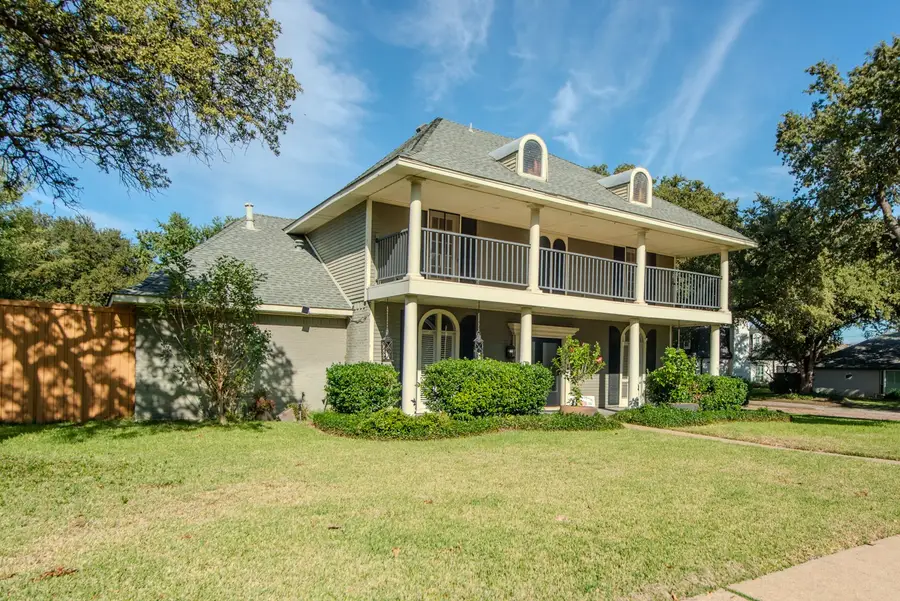 1002 Nottingham Drive, Carrollton, TX 75007 - Image #2