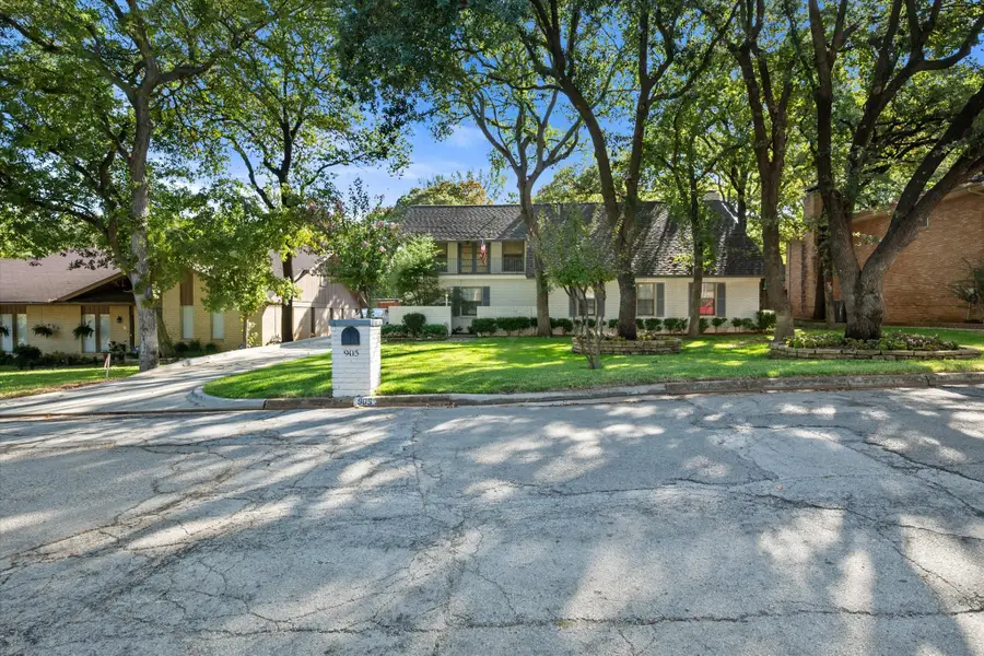 905 Live Oak Lane, Arlington, TX 76012 - Image #3