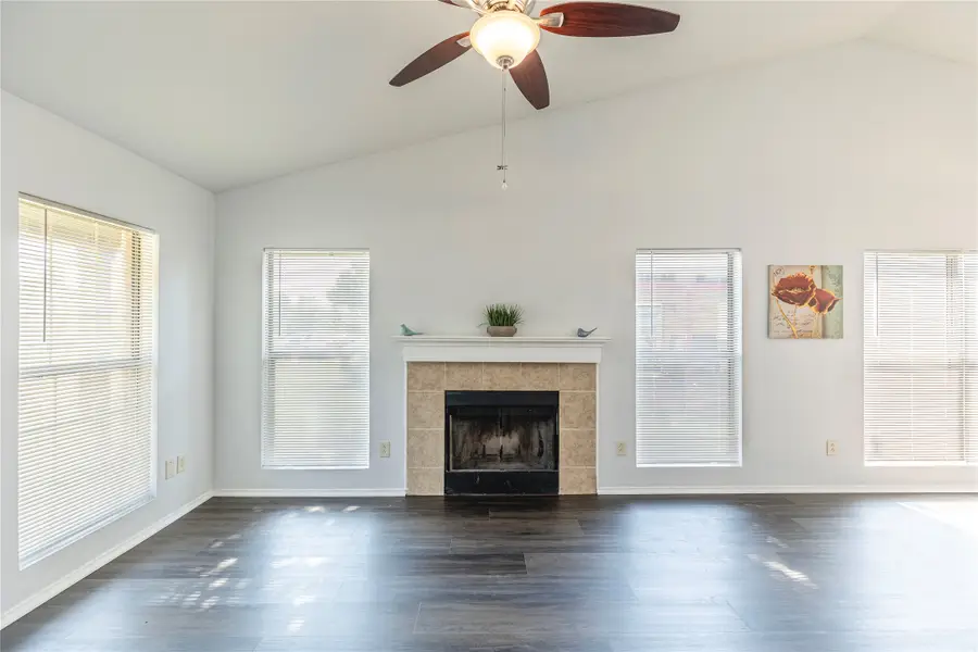 7604 Cousteau Drive, Rowlett, TX 75088 - Image #3