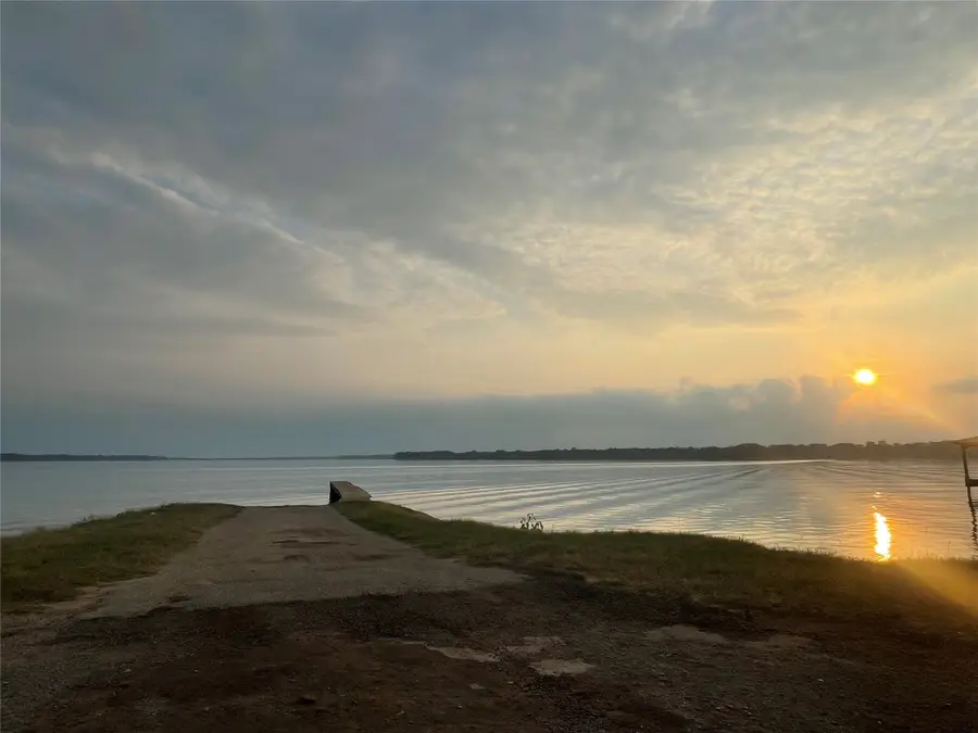 224,208 E Cherokee, Bullard, TX 75757 - Image #2