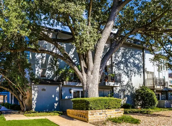 4020 Holland Avenue #213, Dallas, TX 75219