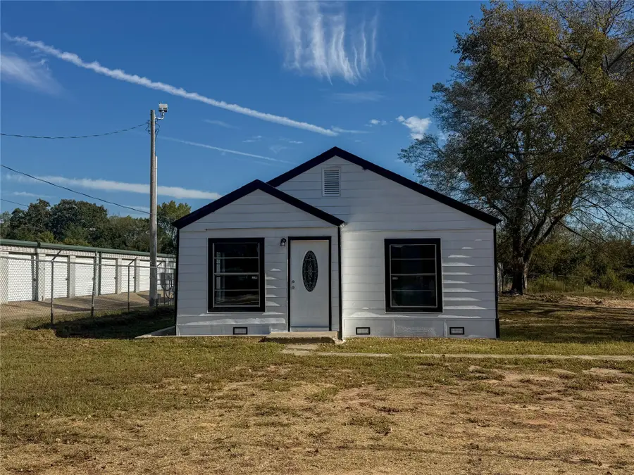 2410 N Jefferson, Mount Pleasant, TX 75455 - Image #2