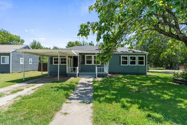 566 Loraine Circle, Greenville, TX 75401