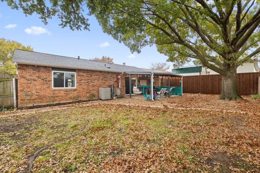 711 Sunny Slope Drive, Allen, TX 75002 - Image #2