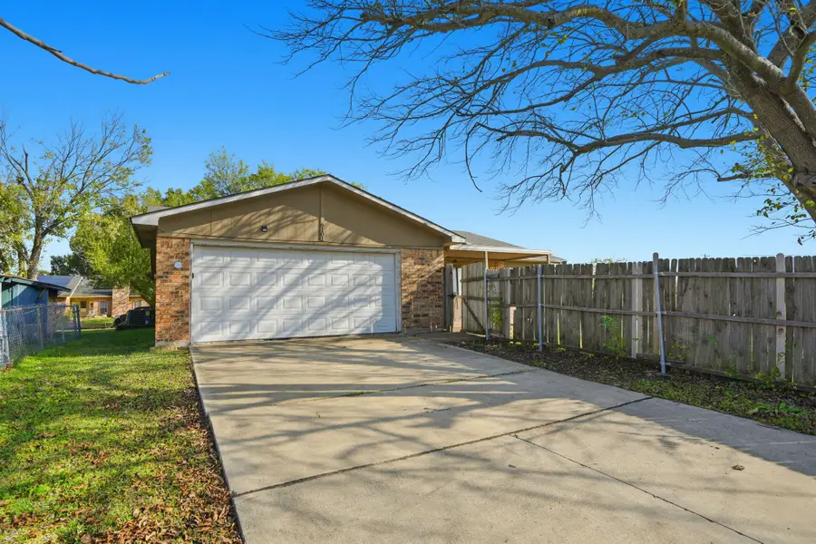 6101 Greenlawn Street, Rowlett, TX 75088 - Image #2